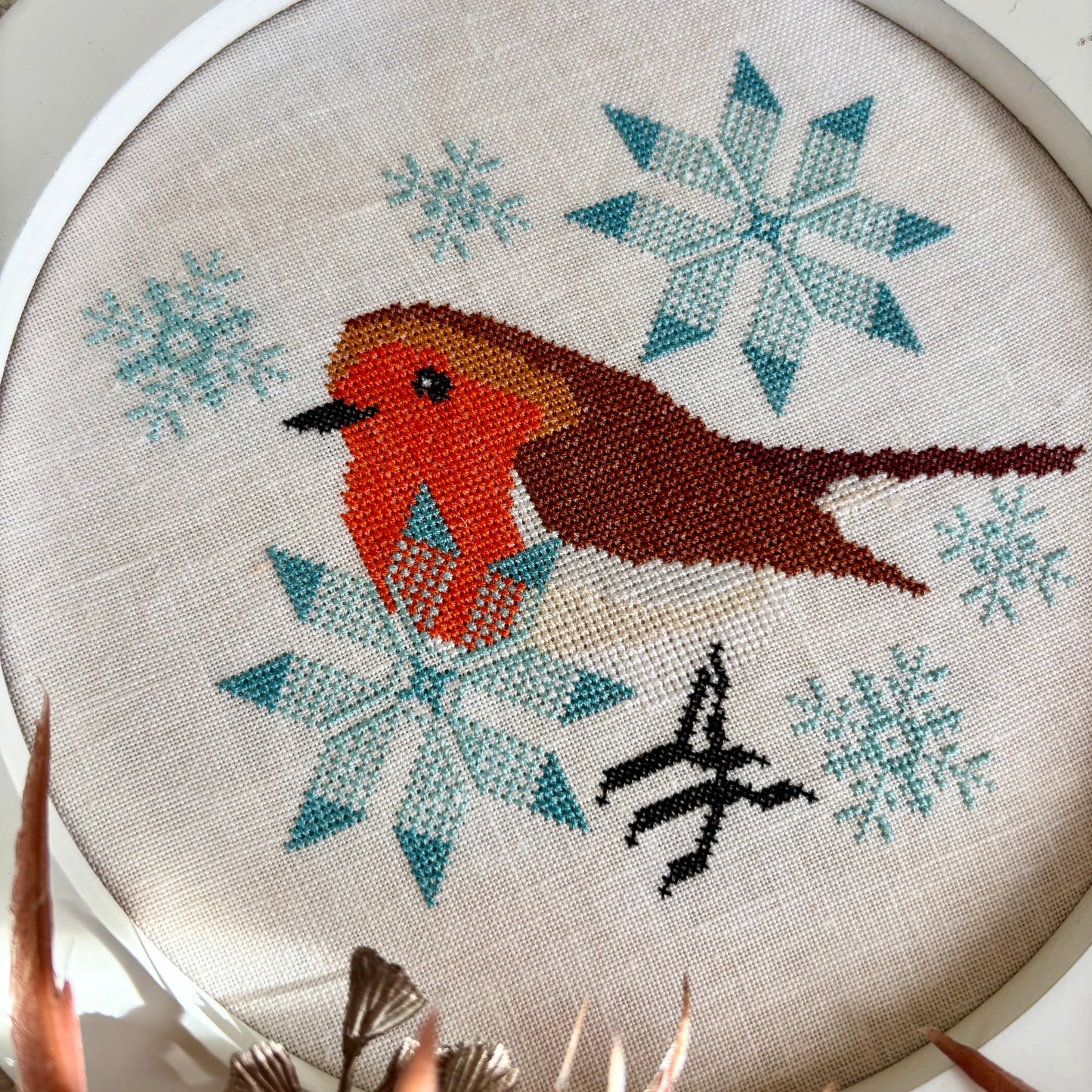 Robin in Winter Cross-stitch Pattern