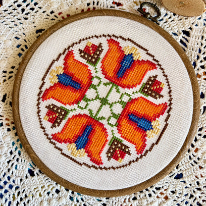 Folk Floral II Cross-stitch Kit