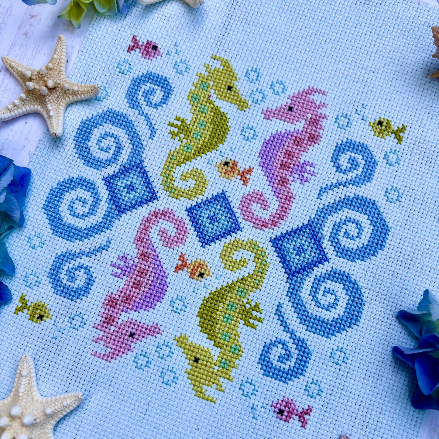 Mandala Style Cross-stitch Pattern - SEAHORSE