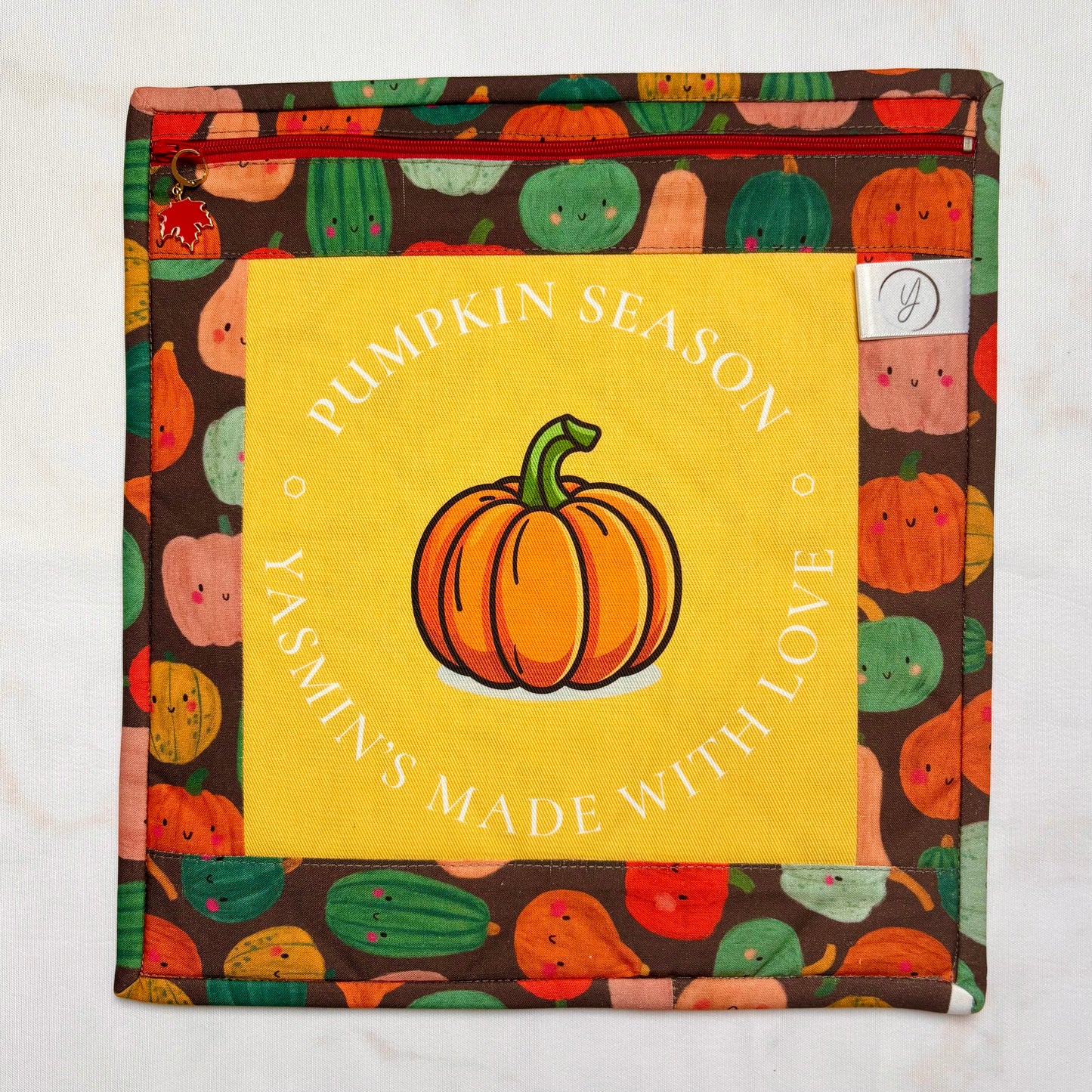 Pumpkin Season Project Bag Size: 12'x12' (30cm x 30cm)