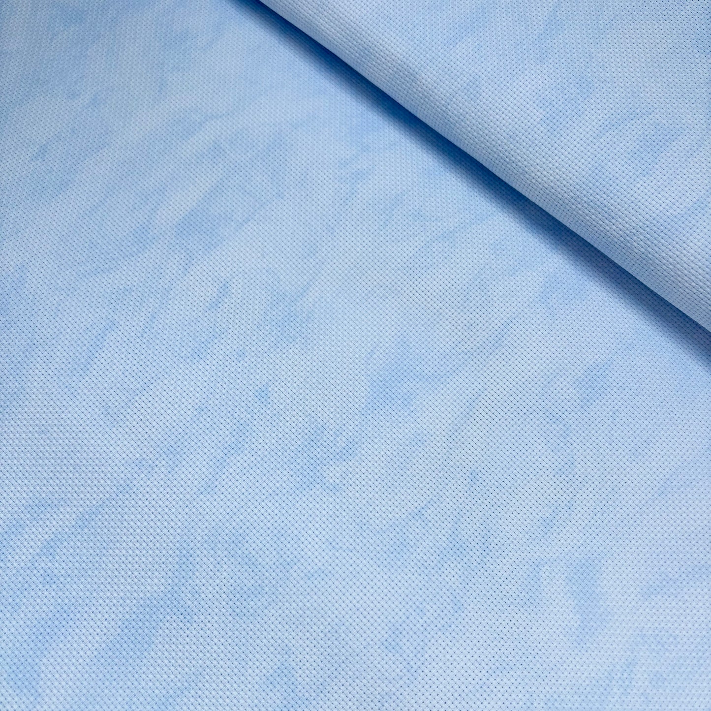 Zweigart 14ct Vintage Light Blue Aida – 5139