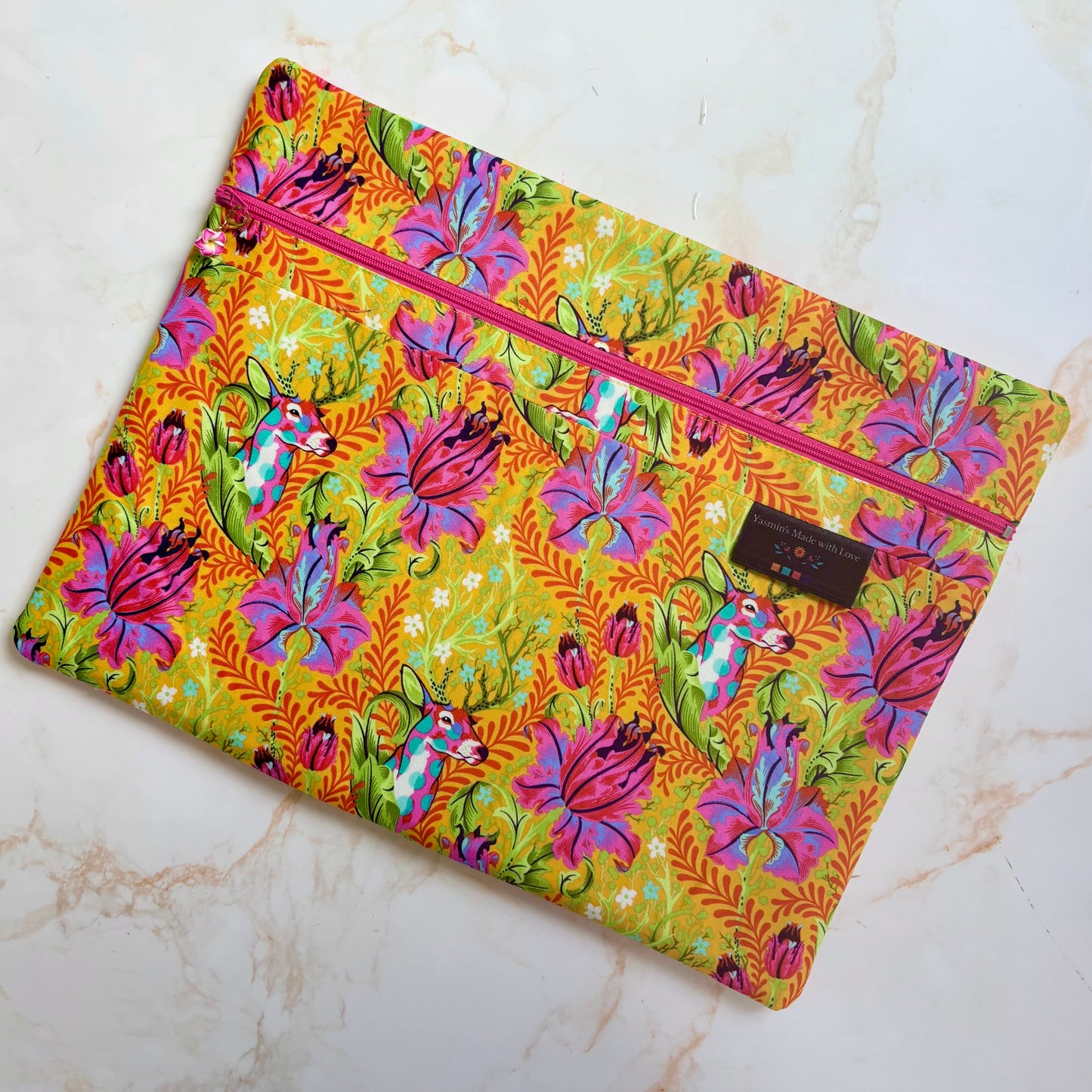 Tiny Beasts Yellow Deer Project Bag 11’x14’ (27.9cm x 35.6cm)
