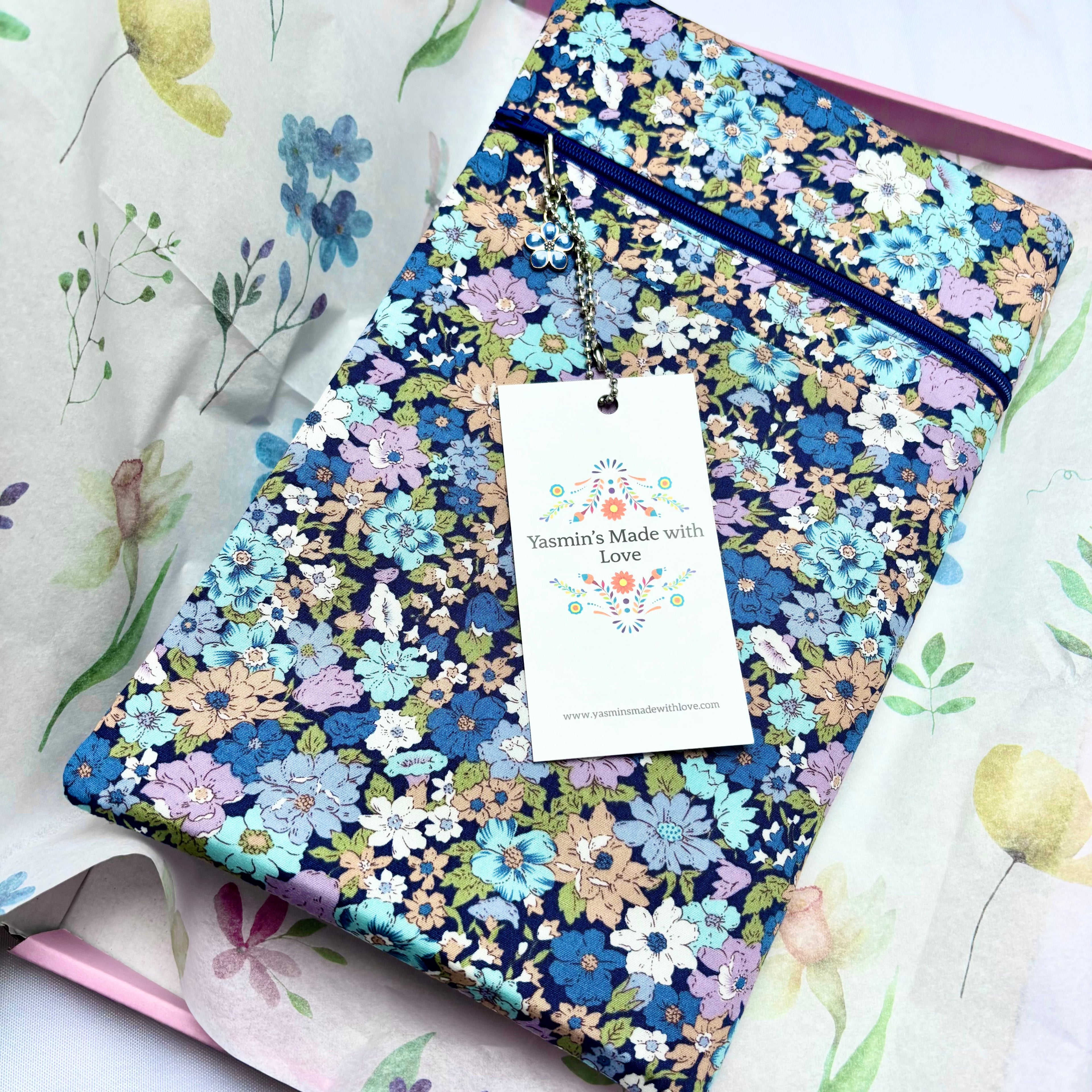 Blue Flowers Project Bag 11×14 quilting cotton craft organiser