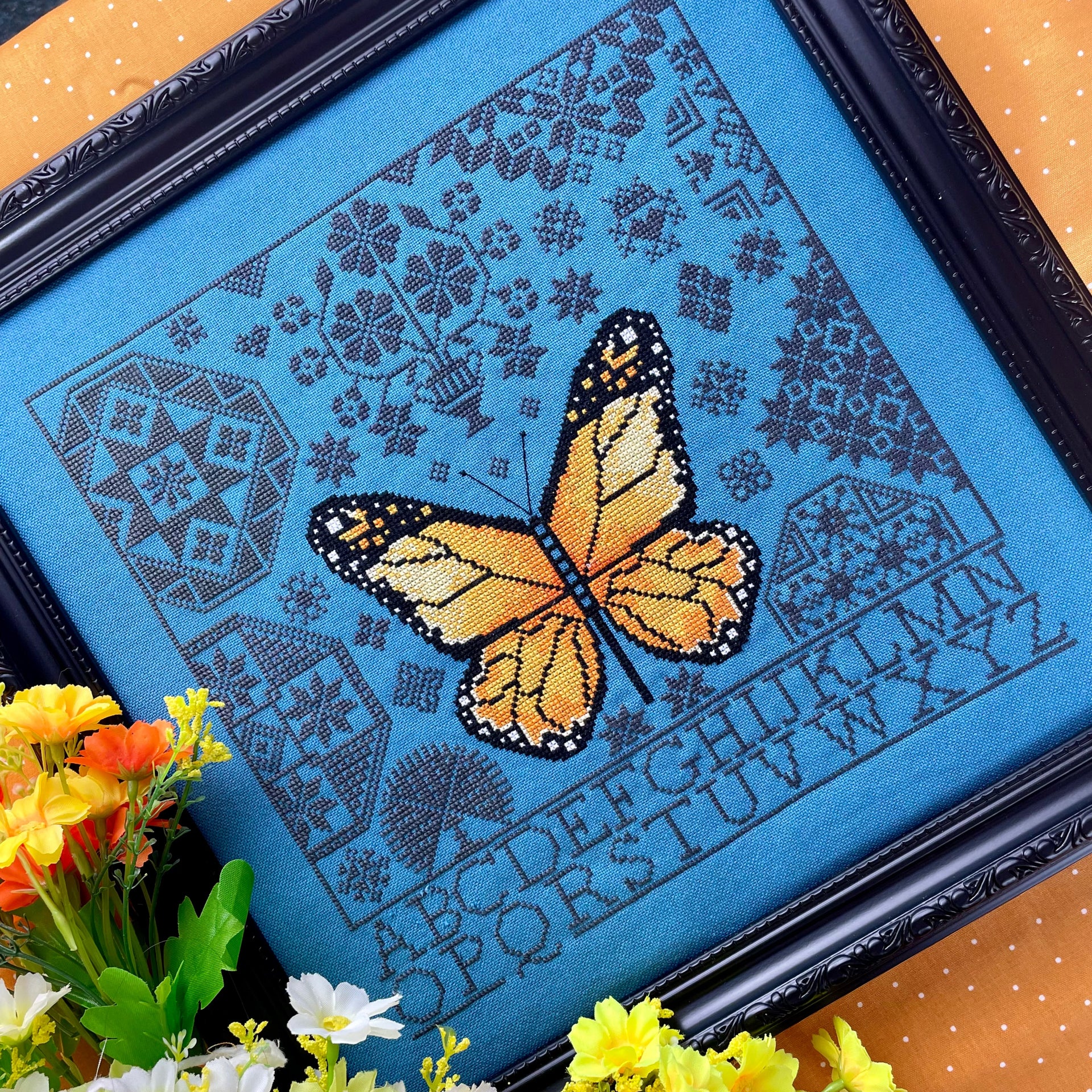 Monarch Quaker Cross-stitch Chart