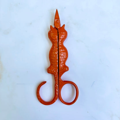 Cat Snips with tail finger loop and sharp stainless blades
