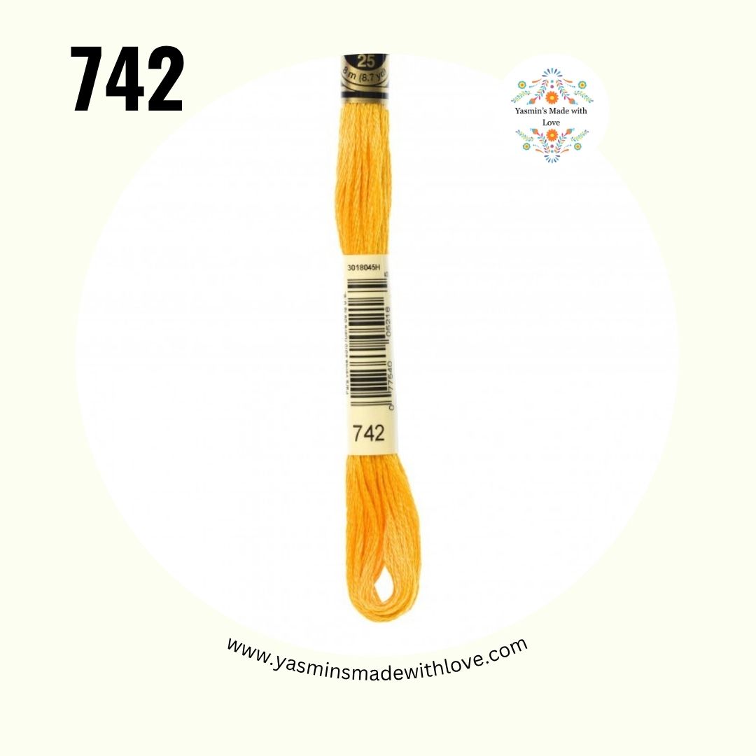 742 Tangerine Light – DMC Mouliné Standard Cotton