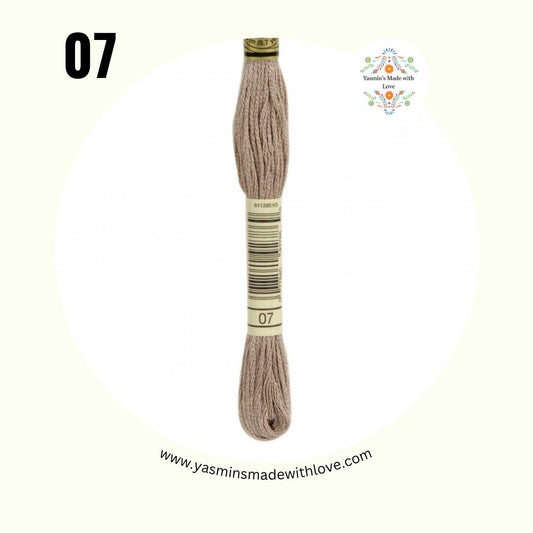 DMC 07 Driftwood – DMC Mouliné Standard Cotton