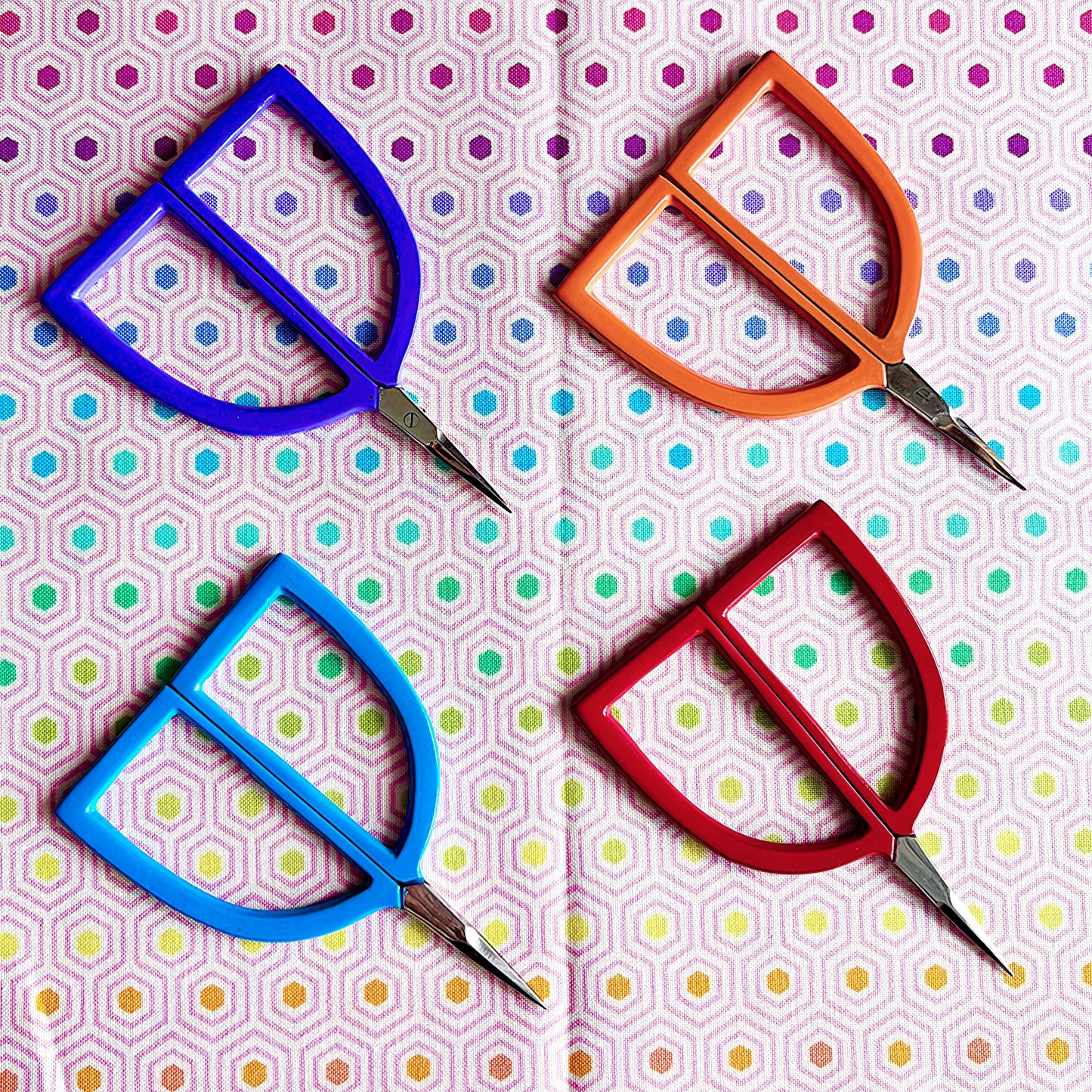 Pudgie Scissors by Kelmscott Designs
