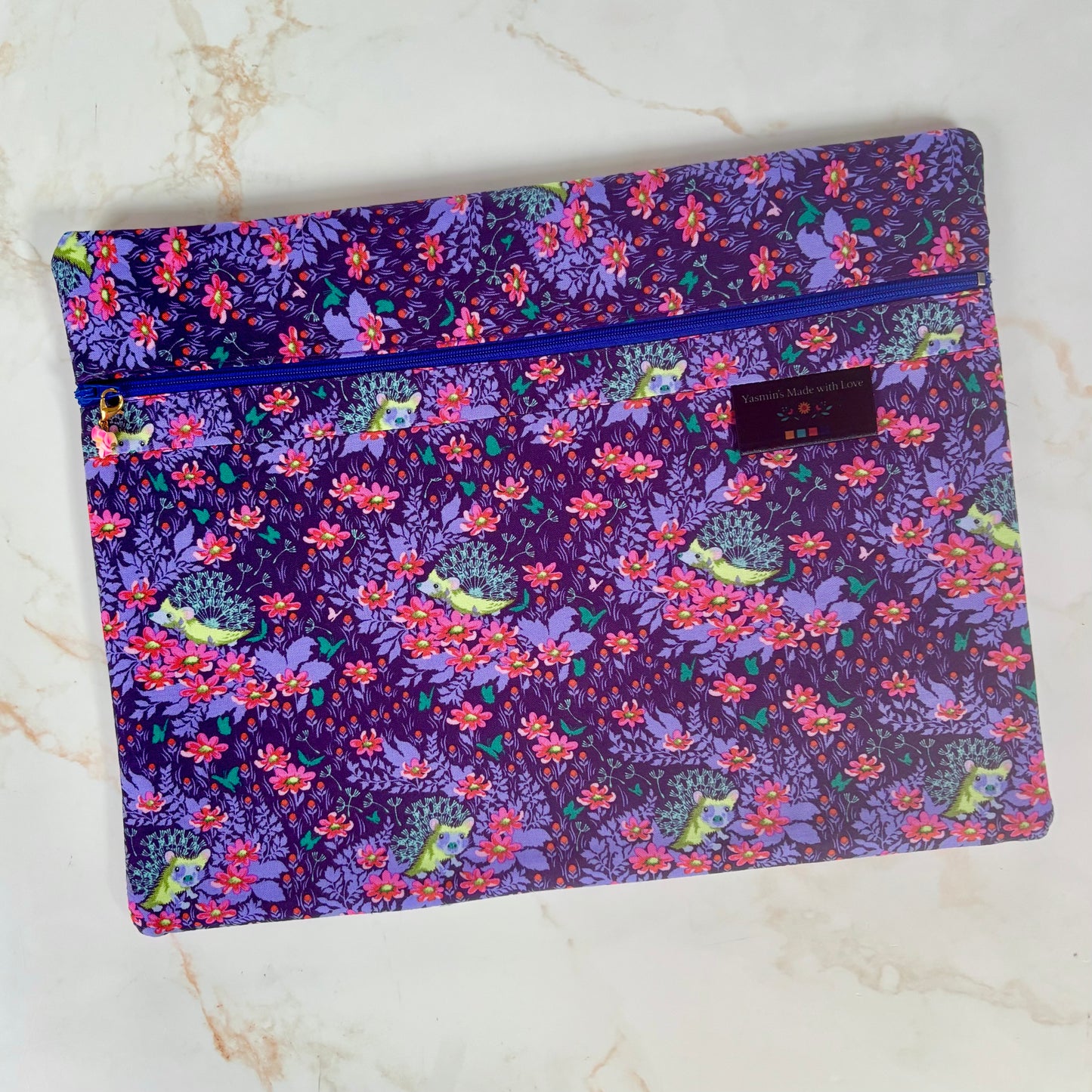 Tiny Beasts Purple Hedgehog Project Bag 11’x14’ (27.9cm x 35.6cm)