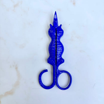 Cat Snips with tail finger loop and sharp stainless blades