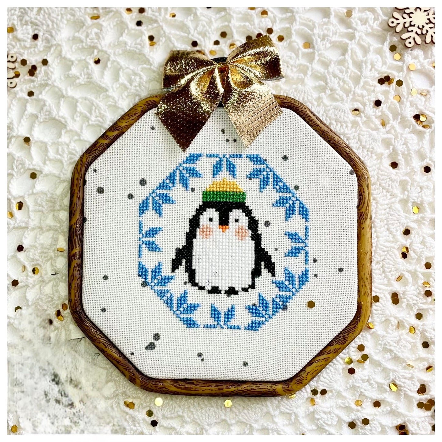 Winter Waddle Mini Cross-stitch Kit